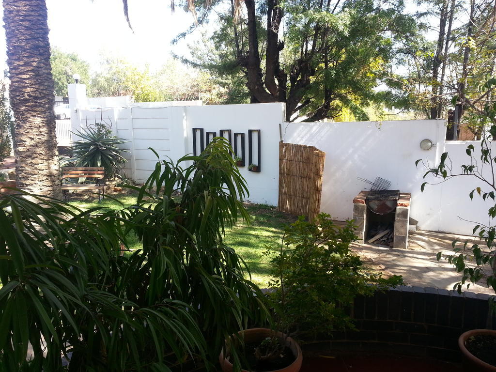 Rivendell Hotel Windhoek Kültér fotó