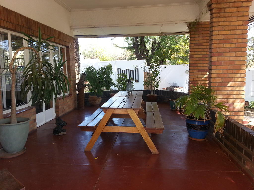Rivendell Hotel Windhoek Kültér fotó